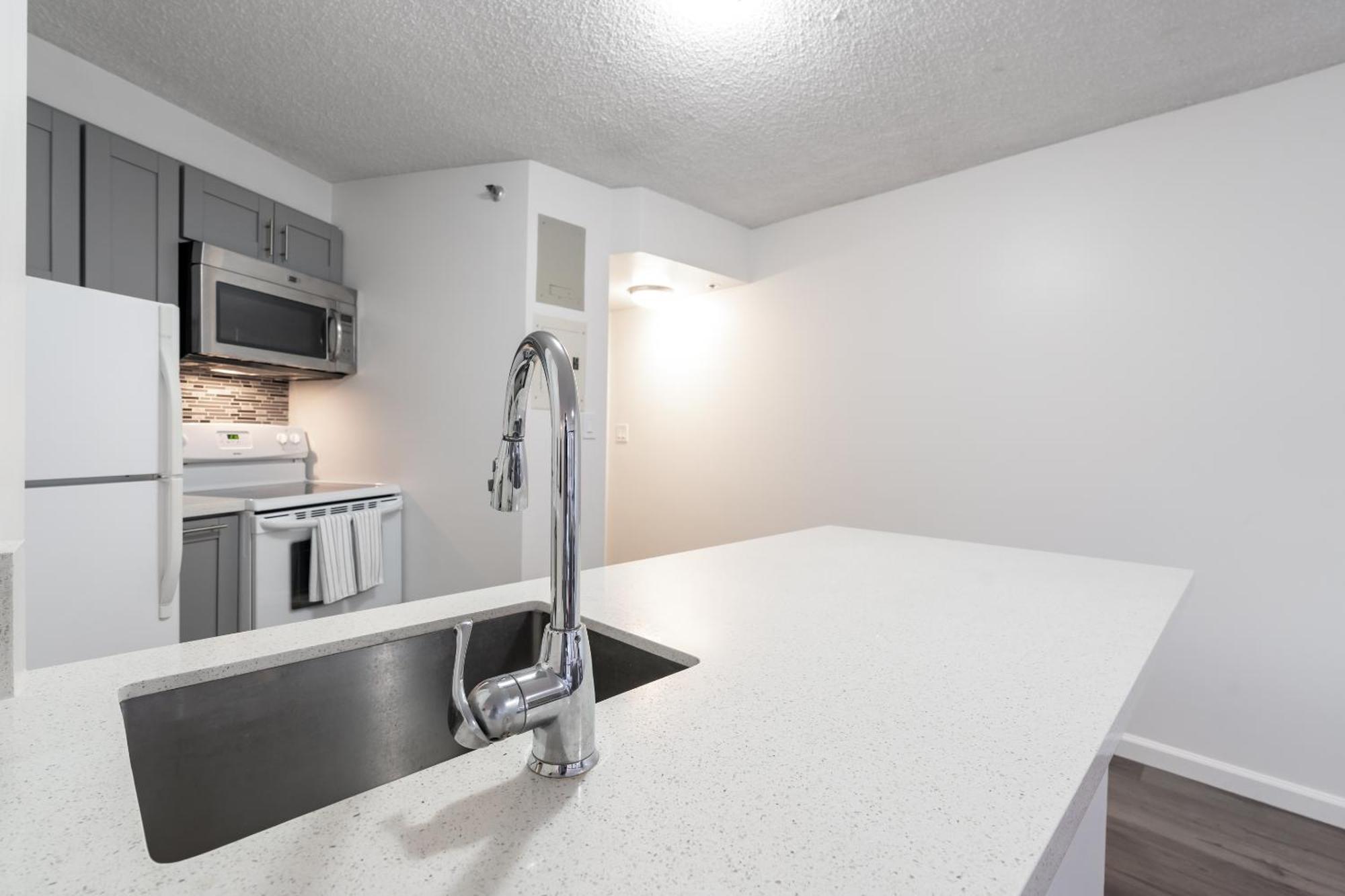 Downtown Honolulu Skyview - 1Bed&Den- Free Parking Διαμέρισμα Εξωτερικό φωτογραφία